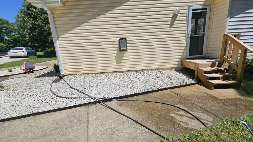 Trusted yard maintenance experts serving Truesdale, MO - Snyder Landscape And Cleanup