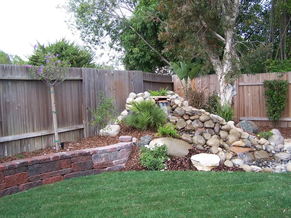 Local yard maintenance experts serving Santa Maria, CA - Snyder Landscaping
