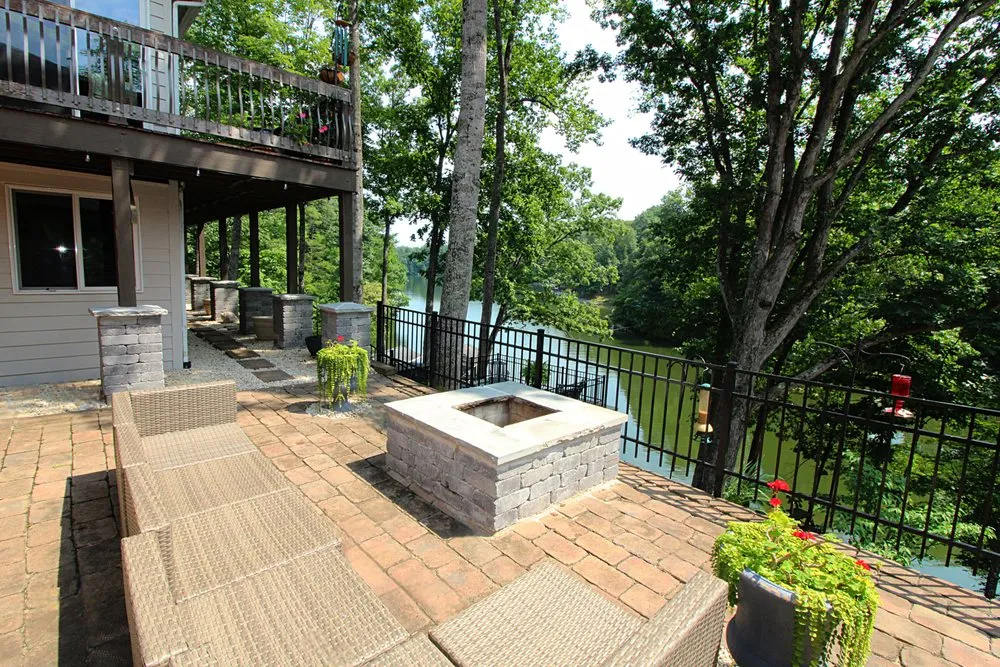 Top-rated landscaping services in Roanoke, VA - Snyder Siteworks