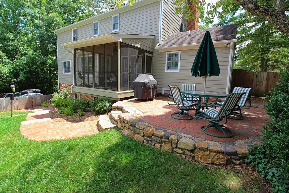 Top-rated residential landscaping experts serving Roanoke, VA - Snyder Siteworks