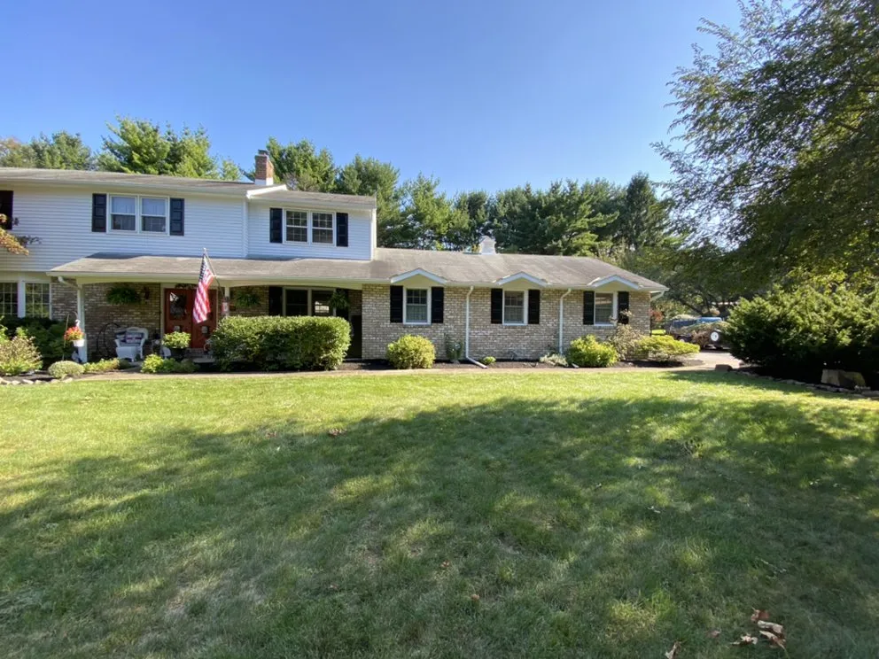 Trusted outdoor landscaping in Emmaus, PA - Snyder’s all season landscape