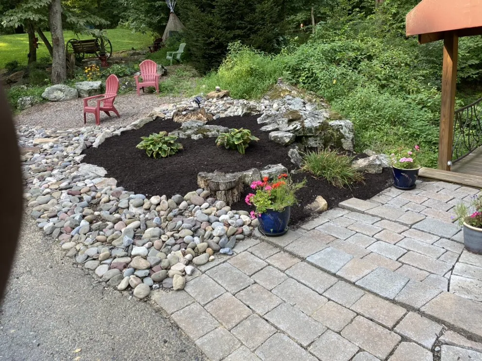Expert outdoor landscaping for residential properties in Emmaus, PA by Snyder’s all season landscape