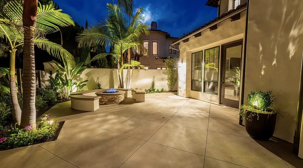 Affordable yard maintenance in Laguna Beach, CA - So-Cal Landscape & Design
