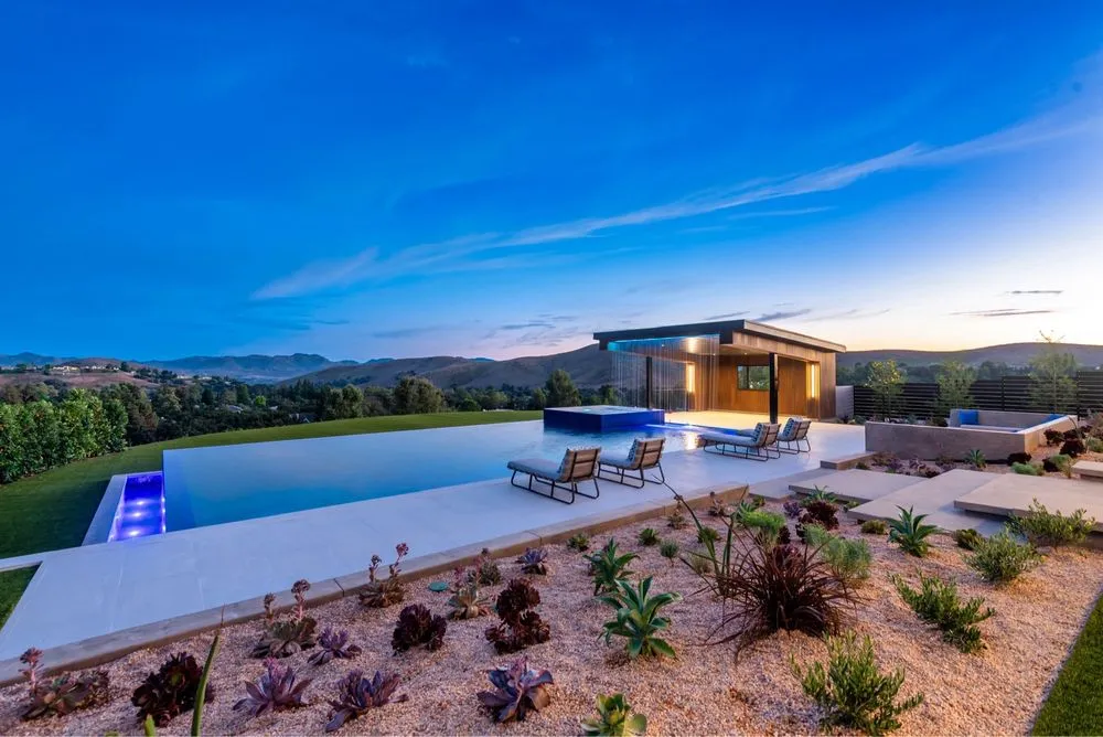 Top-rated landscaping services with custom design across Pacoima, CA - So Cal Landscape