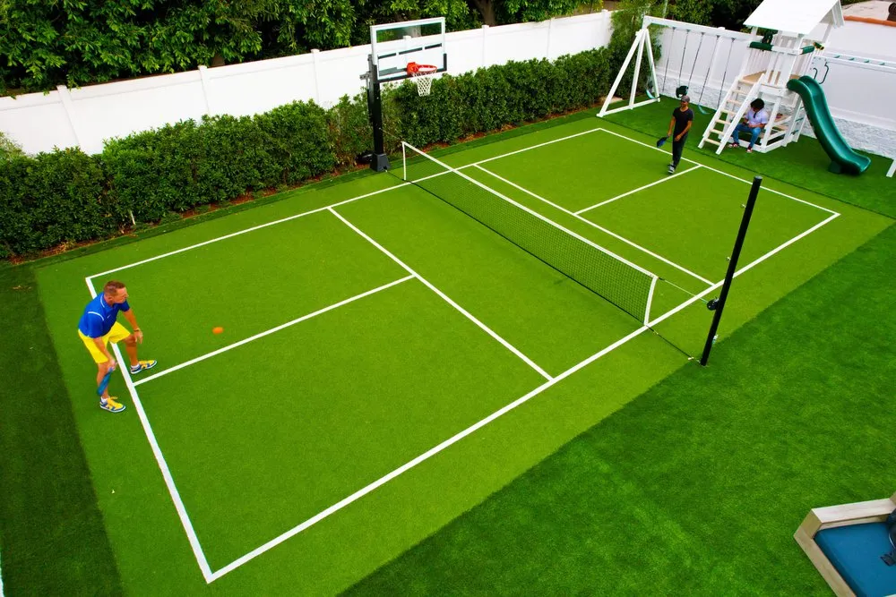 Reliable lawn mowing service in Simi Valley, CA - So Cal Sports Creations