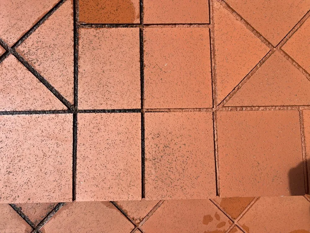 Expert garden landscaping in Waipahu, HI by So Clean Hawaii