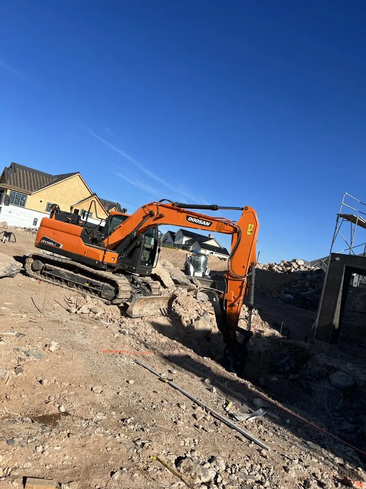 Top-rated yard cleanup service for year-round maintenance in Washington, UT by SO landscapes & Pools