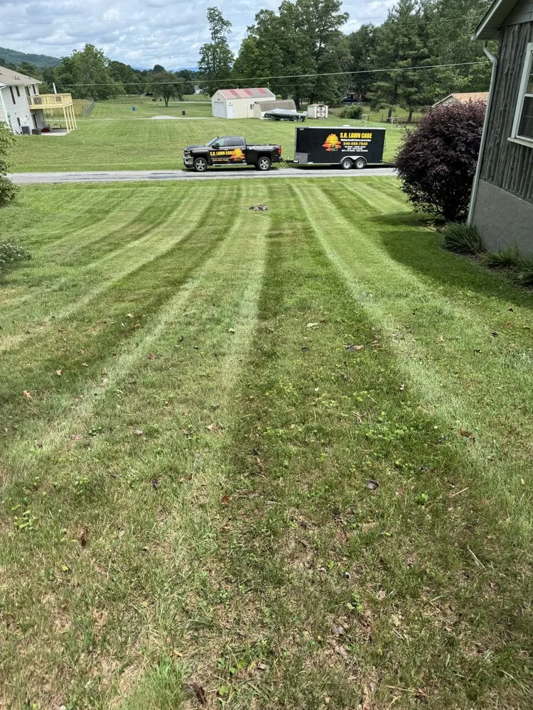 Professional garden landscaping experts serving Roanoke, VA - S.O. Lawn Care
