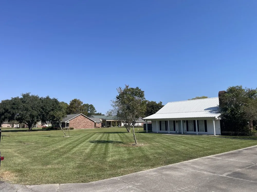 Top-rated landscape installation experts serving Breaux Bridge, LA - So Southern Lawn Services