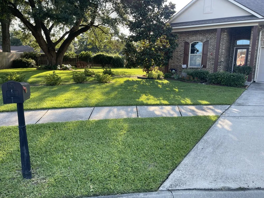Professional lawn mowing service in Breaux Bridge, LA - So Southern Lawn Services