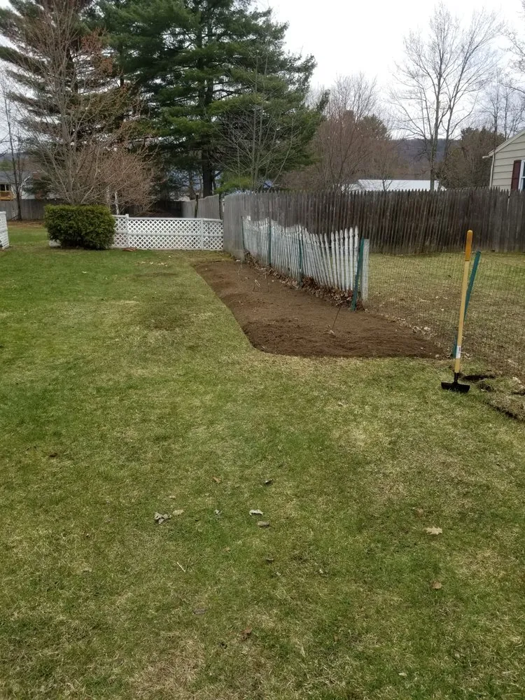 Expert garden landscaping experts serving Cranberry Township, PA - Soaring Suds