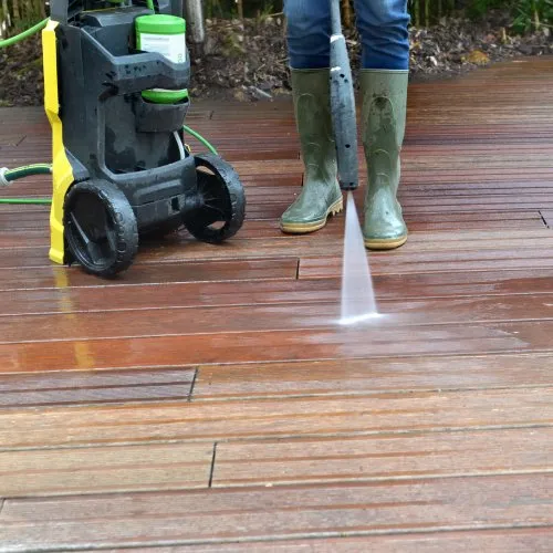 Expert residential landscaping in Cranberry Township, PA - Soaring Suds