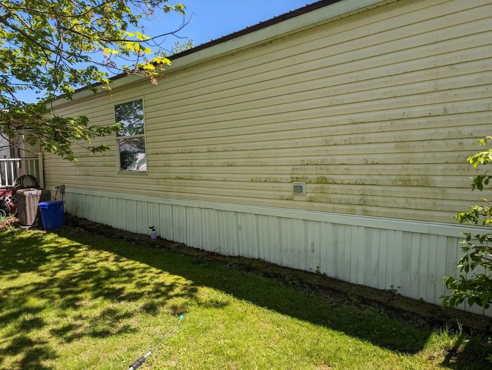 Expert landscaping services in Cranberry Township, PA - Soaring Suds