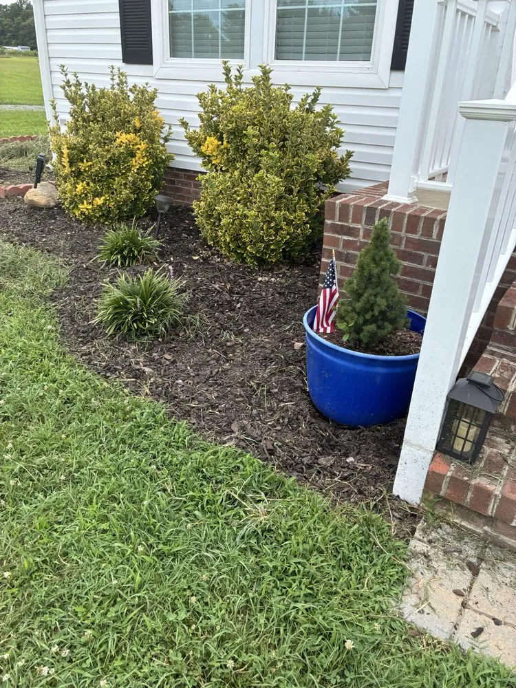 Expert landscaping services experts serving South Boston, VA - SoBo Landscaping