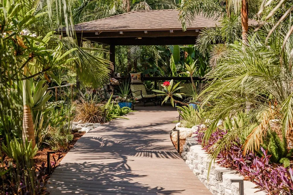Expert outdoor landscaping in Sunland, CA by SoCal Ponds
