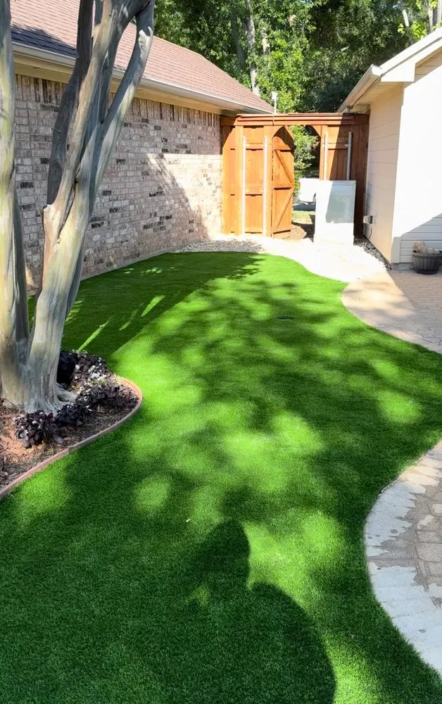 Local landscape installation in Dallas, TX - Sod & landscape installation by Blum