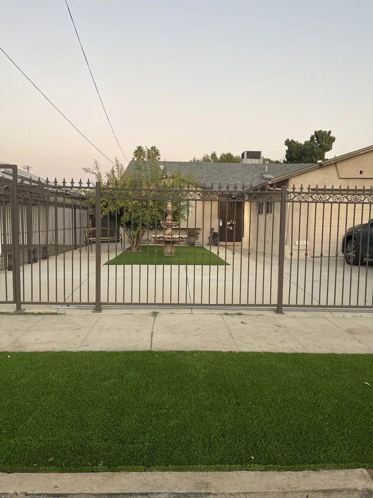 Expert landscaping services experts serving Sun Valley, CA - Sod & Turf Pros