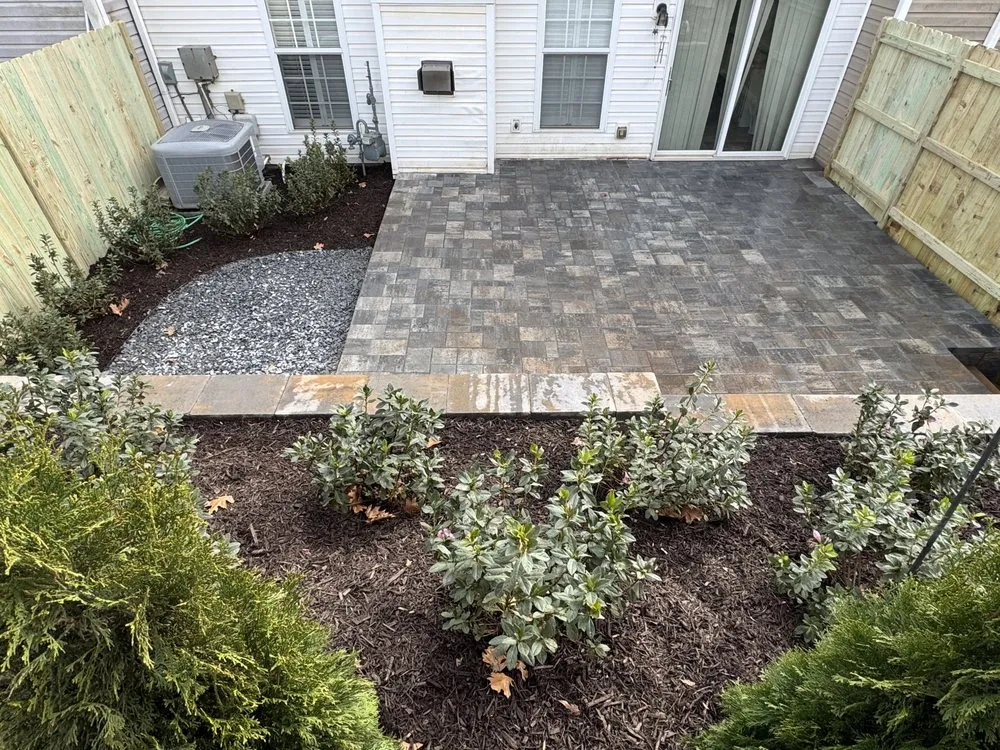 Custom yard cleanup service for beautiful yards in Lilburn, GA by Sod Sales Direct