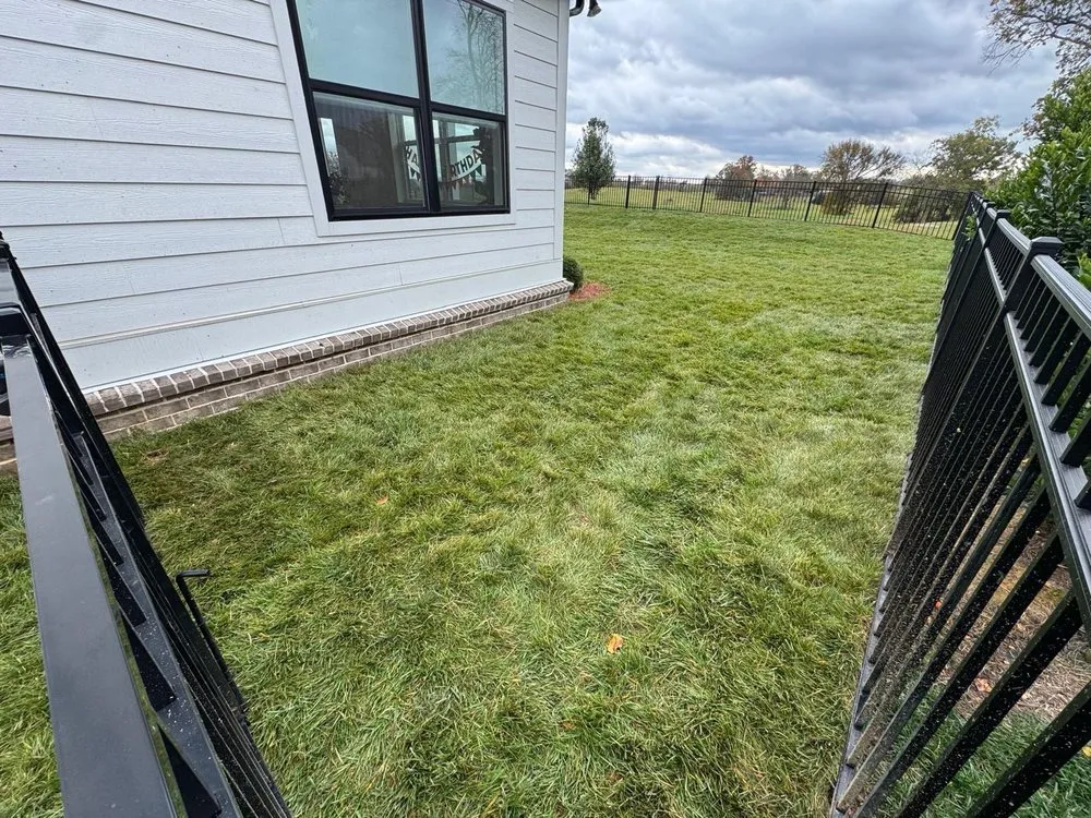 Reliable lawn care service in Brentwood, TN - Sod Source