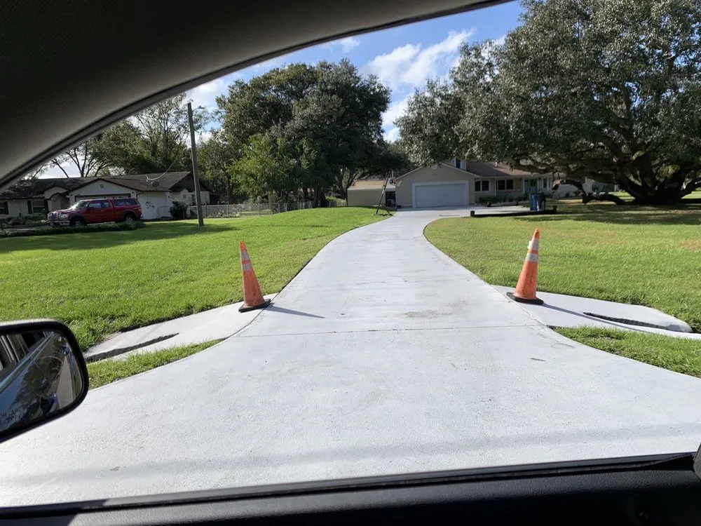 Local yard cleanup service experts serving Valrico, FL - Sod X