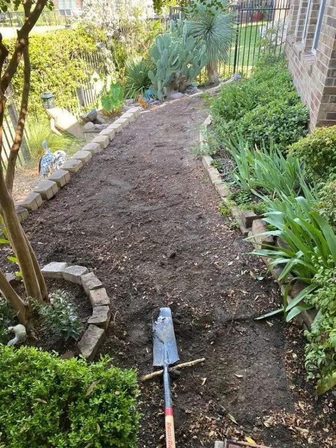 Reliable landscaping services experts serving Duncanville, TX - SODGREEN - Artificial Grass, Putting Greens, & Pet Turf Pros