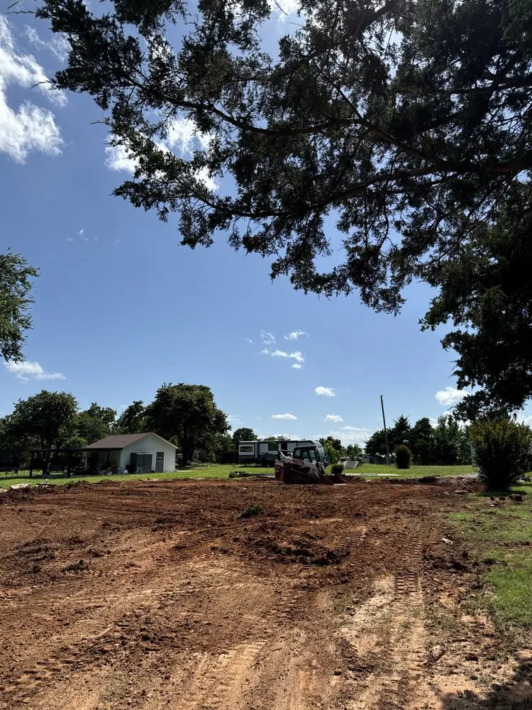 Professional yard cleanup service experts serving Eufaula, OK - Sodmasters