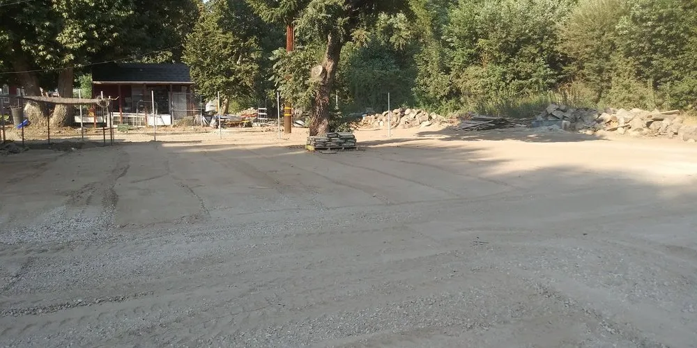 Local lawn care service in Simi Valley, CA by SodTill