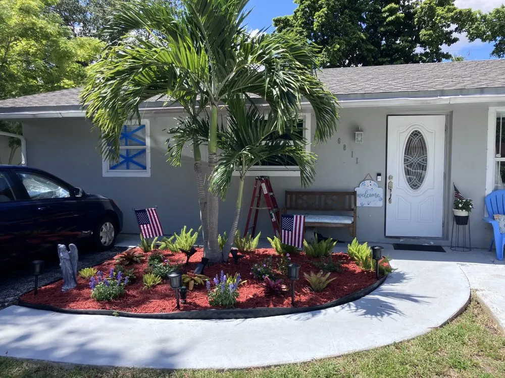 Reliable lawn mowing service experts serving Coconut Creek, FL - Soflo Garden Design