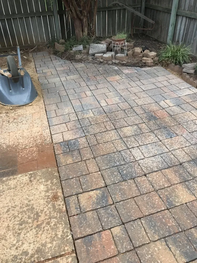 Custom landscape design in Decatur, AL by Sohn's Services