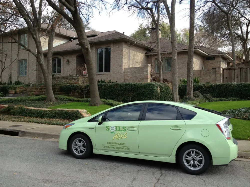Reliable residential landscaping experts serving Garland, TX - Soils Alive Organic Lawn Care