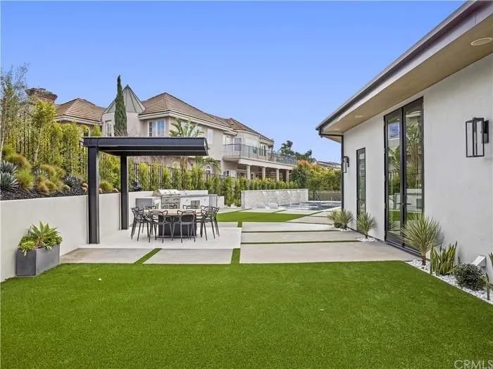 Local yard cleanup service with custom design across Fountain Valley, CA - Sol Coast Landscape