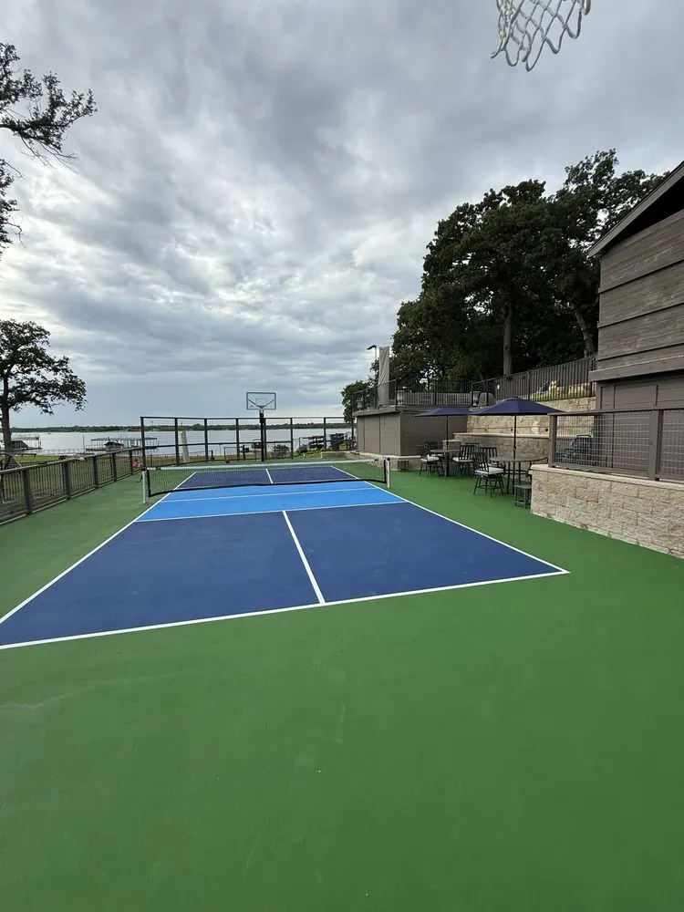 Affordable lawn mowing service in Dallas, TX - Sol Landscape & Services