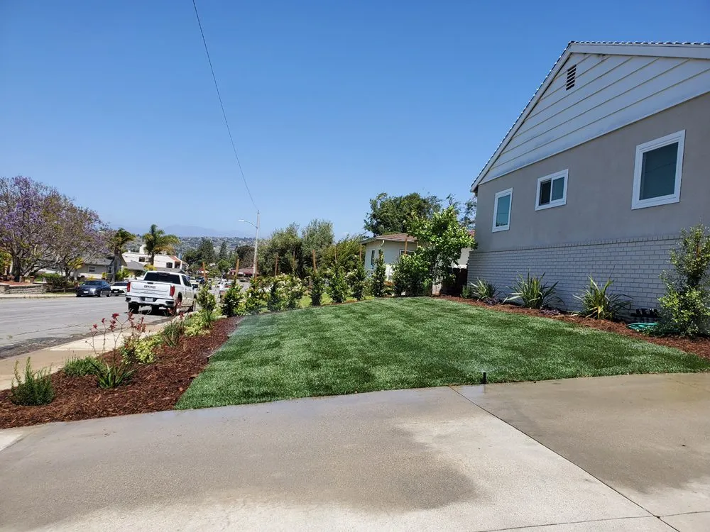 Custom landscaping services in Moorpark, CA - Sol Landscaping