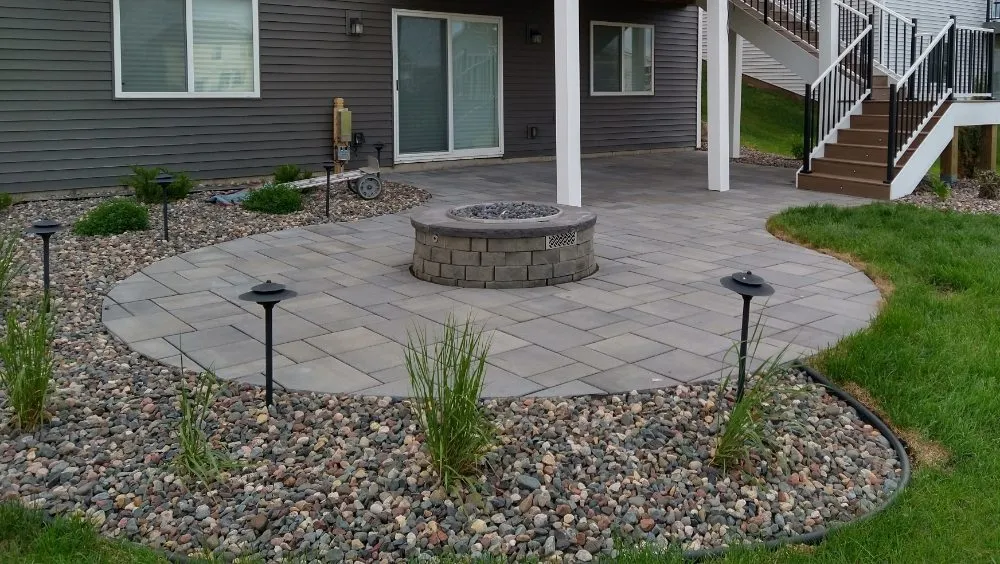 Affordable lawn care service near you in Shakopee, MN by Sol Specialty Outdoor & Landscaping
