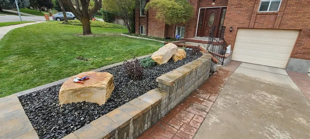 Top-rated yard maintenance experts serving Riverton, UT - Sol Valley Landscaping