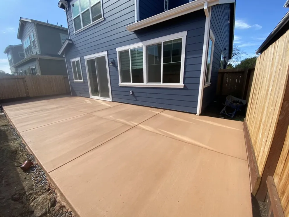 Top-rated yard cleanup service in Santa Rosa, CA - Sola De Vega Landscaping