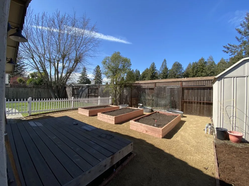 Reliable landscaping services experts serving Santa Rosa, CA - Sola De Vega Landscaping