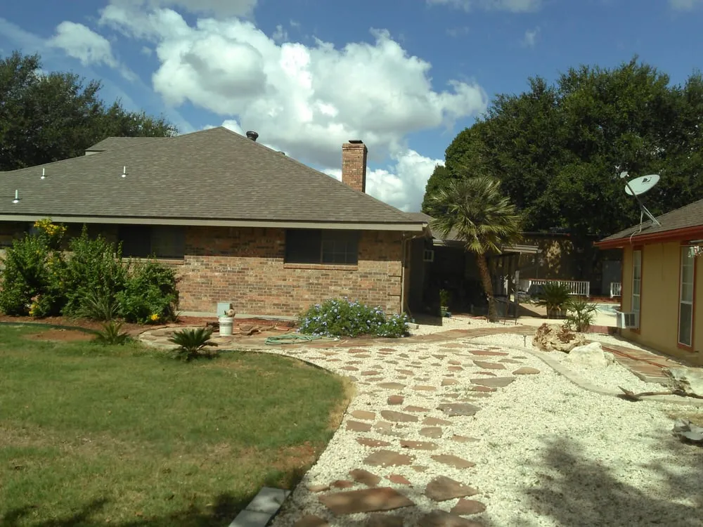 Trusted yard cleanup service experts serving Seguin, TX - Solano Landscaping & Tree Services