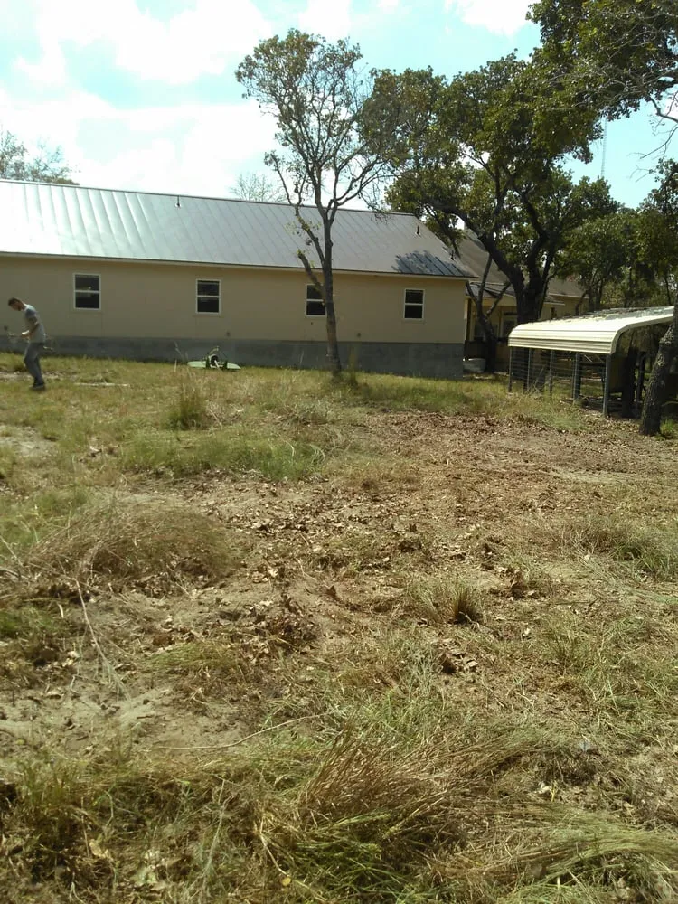 Professional garden landscaping experts serving Seguin, TX - Solano Landscaping & Tree Services