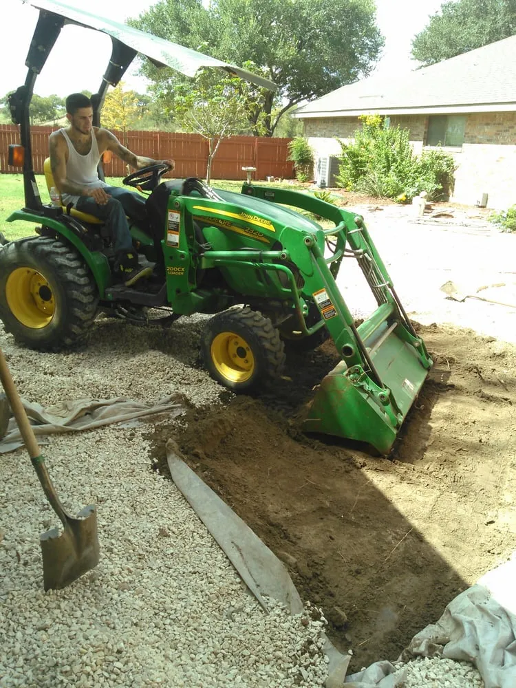 Expert yard cleanup service in Seguin, TX - Solano Landscaping & Tree Services