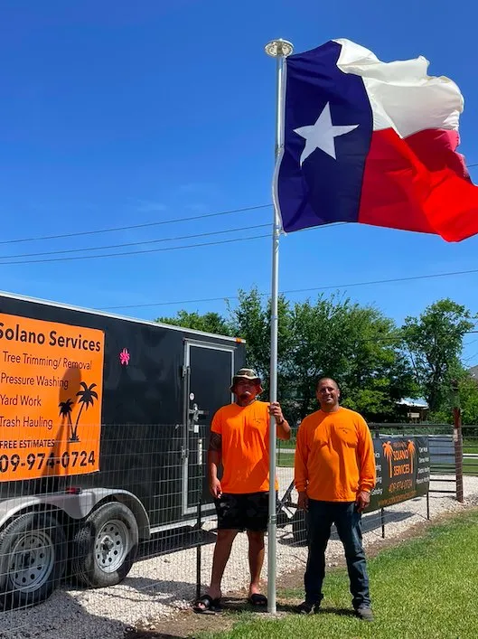 Expert garden landscaping in San Leon, TX - Solano Services Tree Trimming + Landscaping