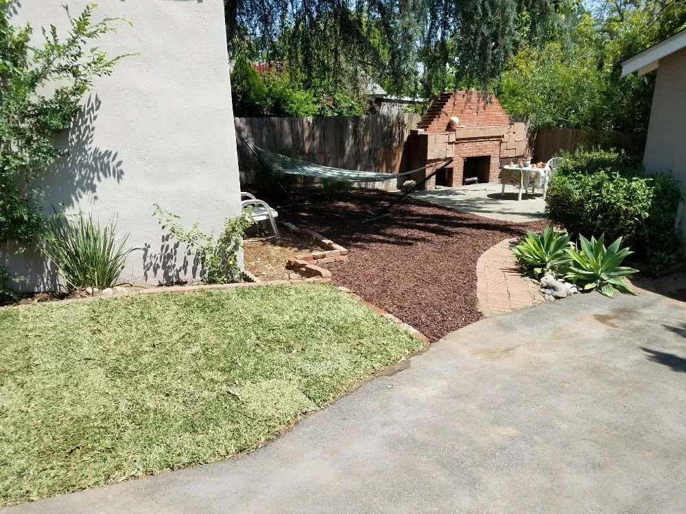 Trusted yard maintenance in Monrovia, CA by Solano Tree Service