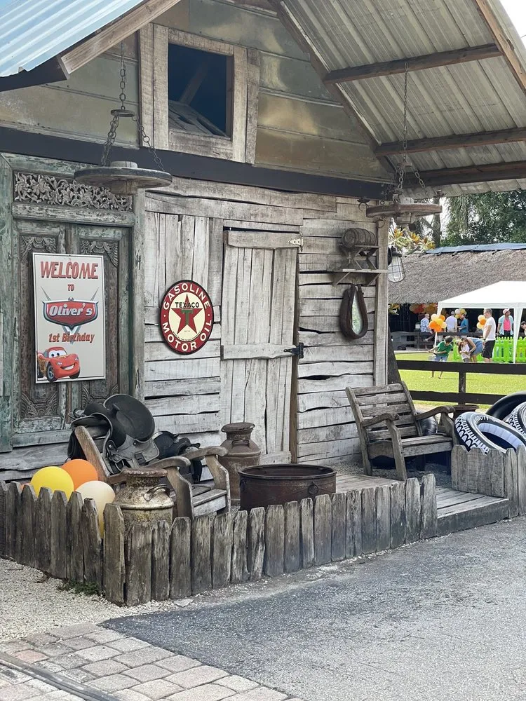 Professional landscaping services for residential properties in Fort Lauderdale, FL by Solaris Garden