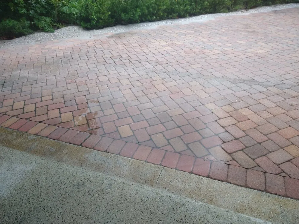 Expert garden landscaping in Englewood, FL by Soleil Pavers