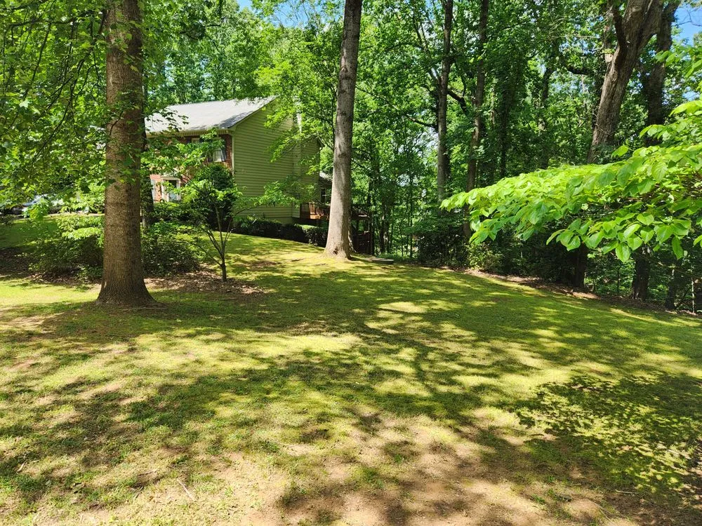 Professional garden landscaping experts serving Snellville, GA - Solgreen Solutions