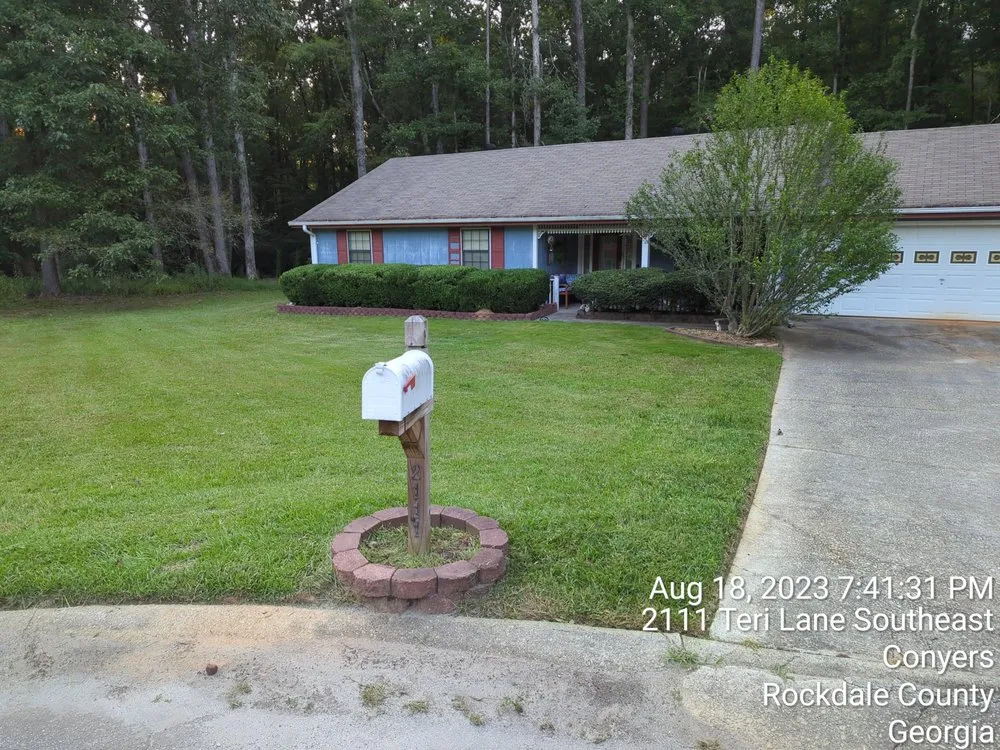 Professional residential landscaping for beautiful yards across Snellville, GA - Solgreen Solutions