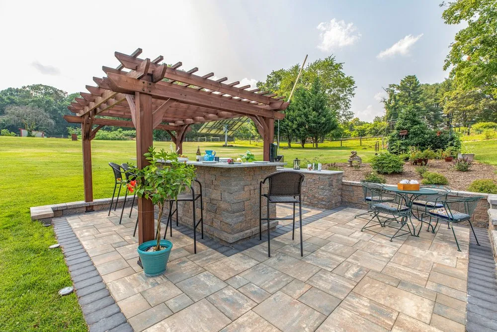 Affordable yard maintenance experts serving Aberdeen, MD - Solid Brick Contracting