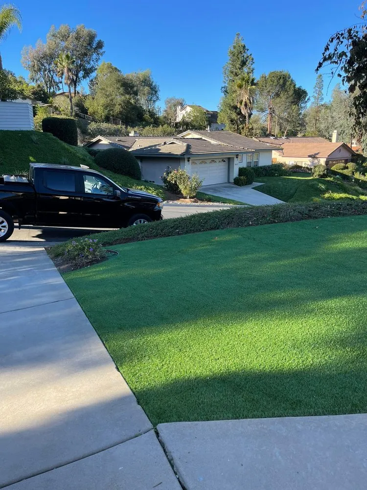 Trusted lawn care service experts serving San Diego, CA - Solid Green Construction
