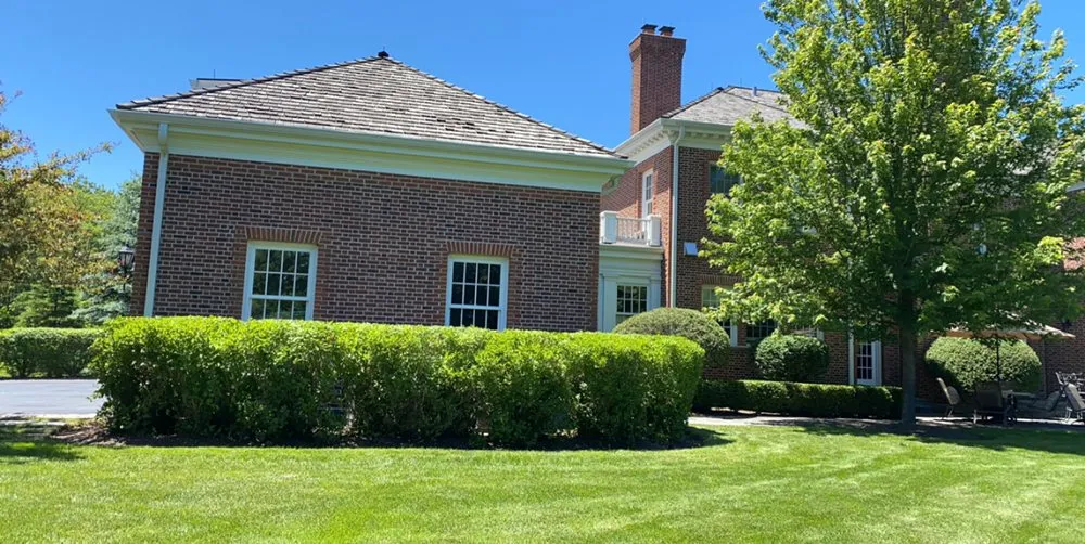 Affordable garden landscaping in Round Lake Beach, IL by Solid Green Landscape