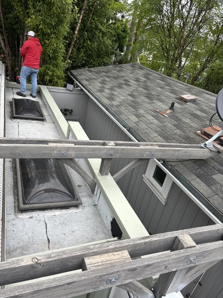 Top-rated lawn mowing service in Oakland, CA by Solid Ground Landscaping